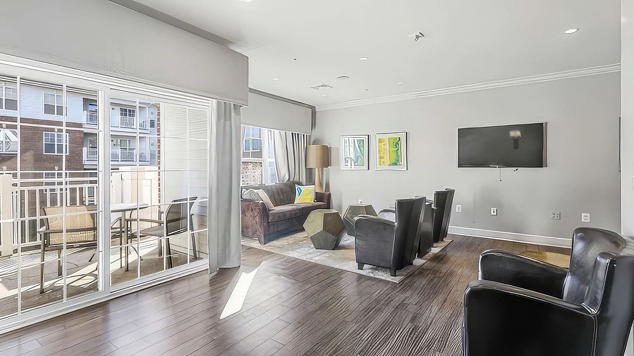 Photo of Livingroom in Town Center