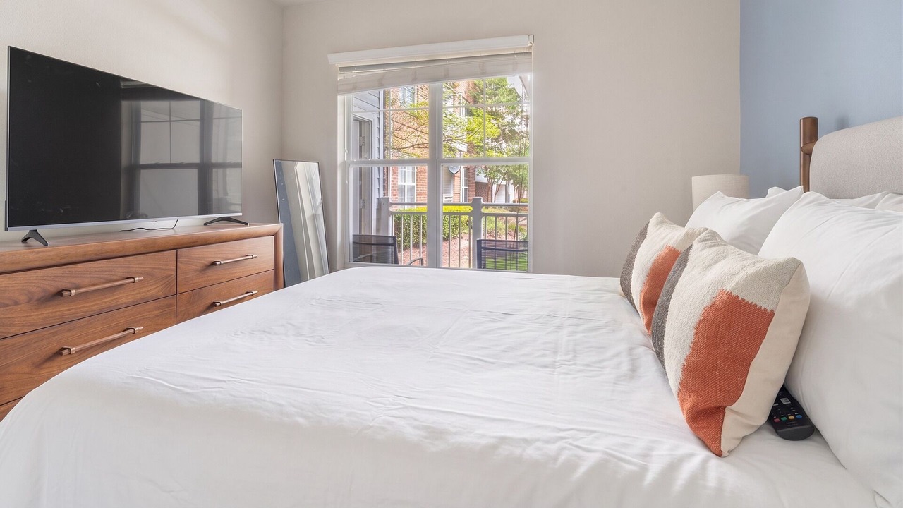 Photo of Bedroom in Town Center
