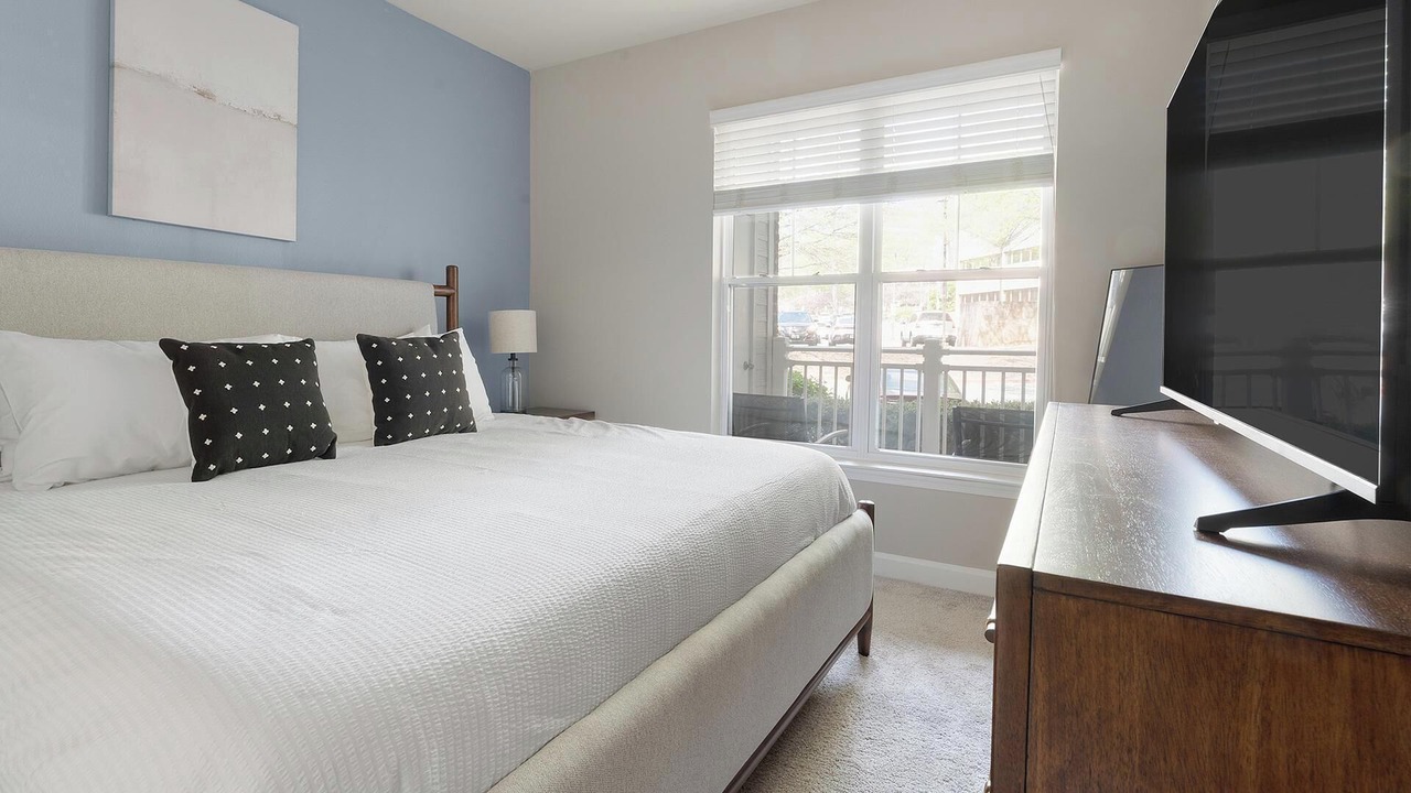 Photo of Bedroom in Town Center