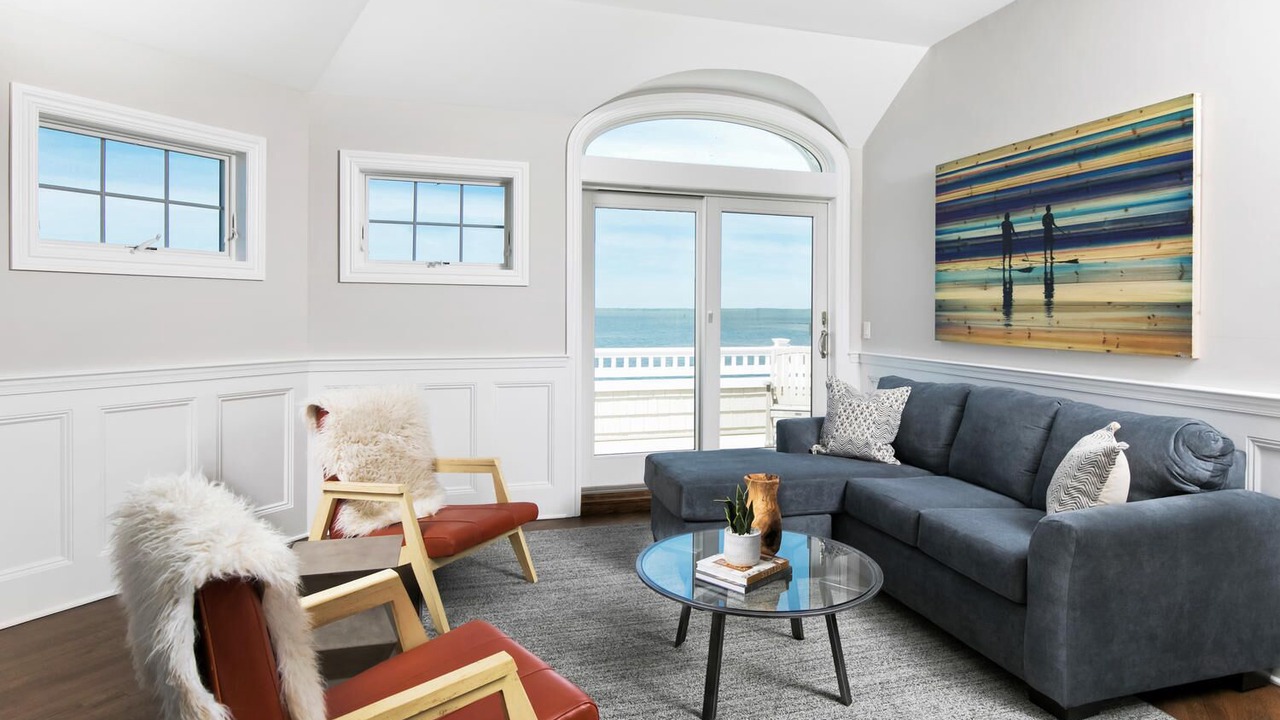 Photo of Livingroom in Harvey Cedars