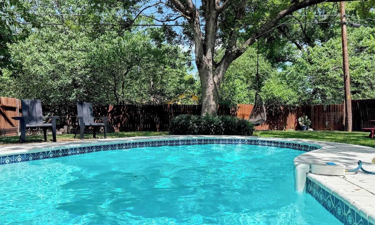 Photo of Outdoor in Georgian Acres