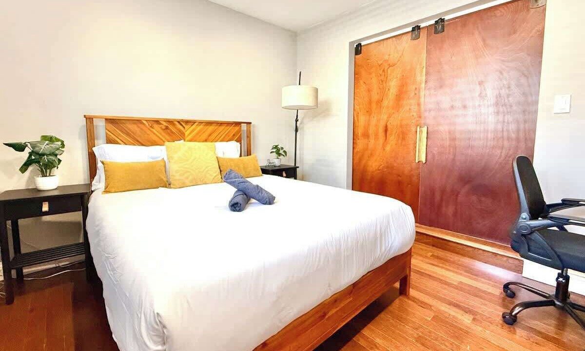 Photo of Bedroom in Georgian Acres