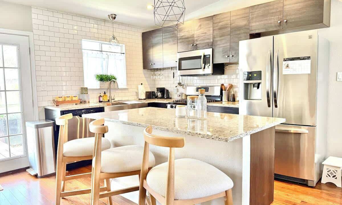Photo of Kitchen in Georgian Acres