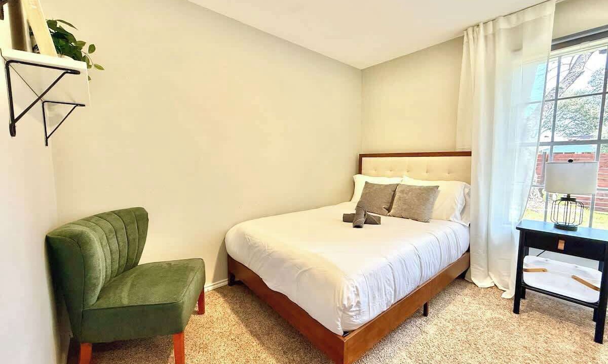 Photo of Bedroom in Georgian Acres