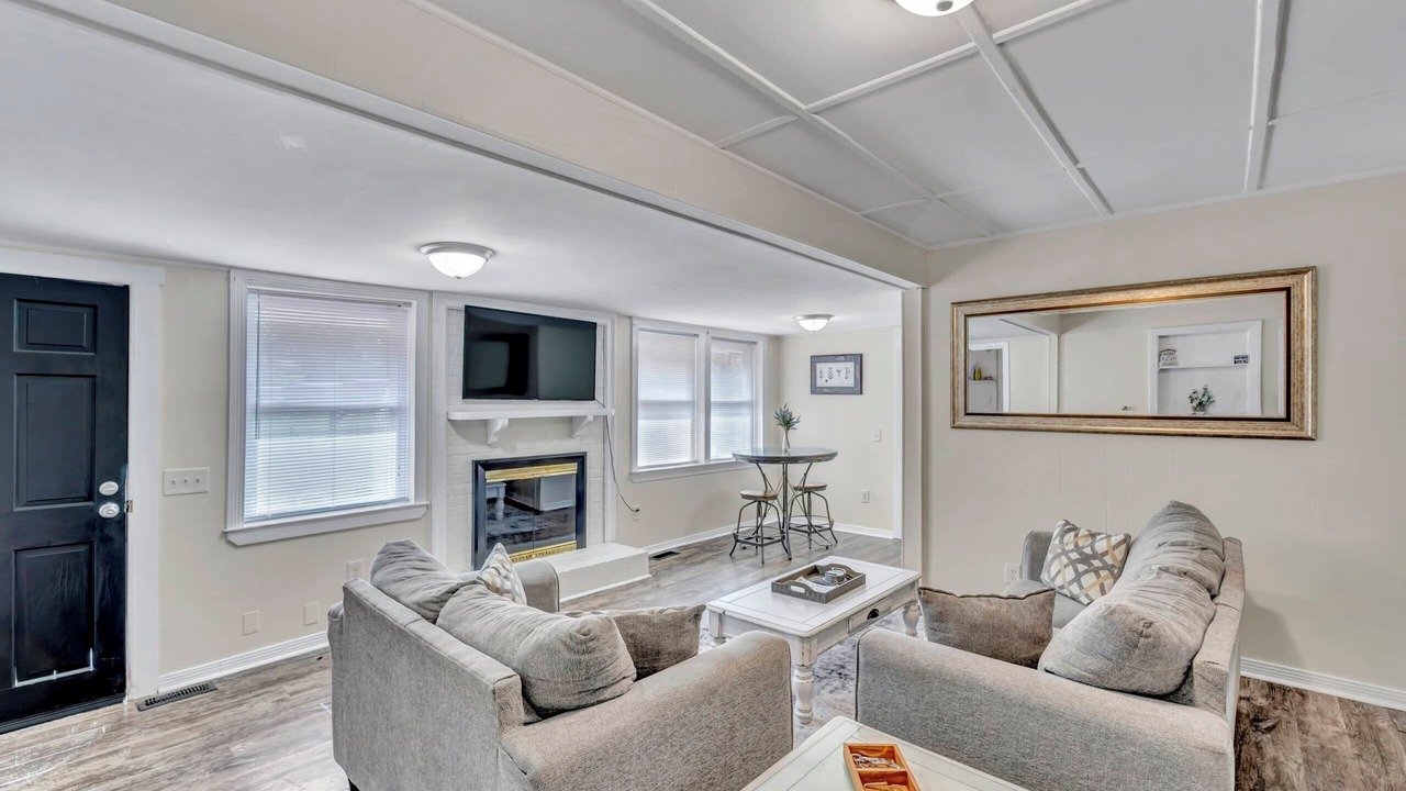 Photo of Livingroom in Raleigh