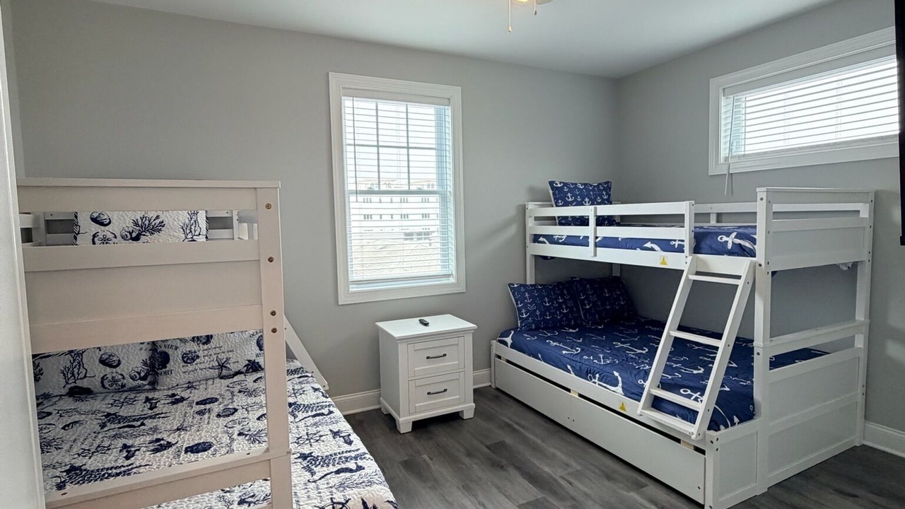 Photo of Bedroom in Seaside Heights