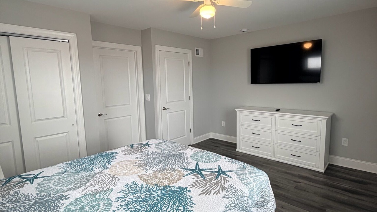 Photo of Bedroom in Seaside Heights