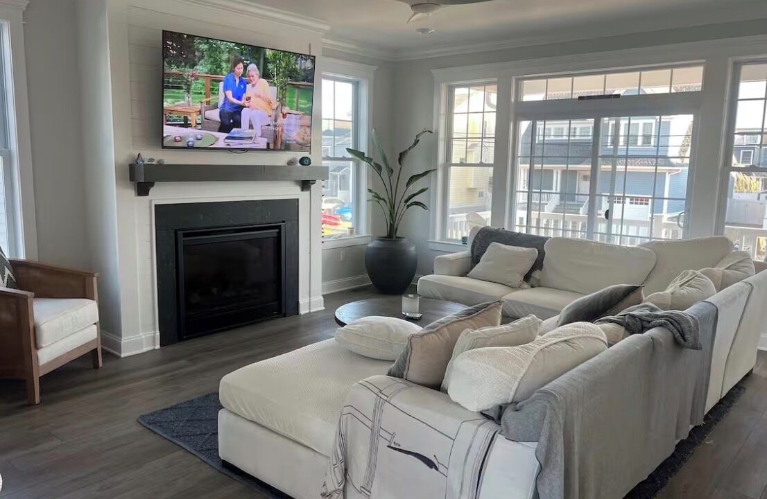 Photo of Livingroom in Lavallette