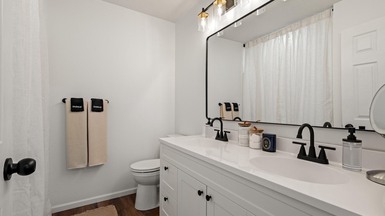 Photo of Bathroom in Benson