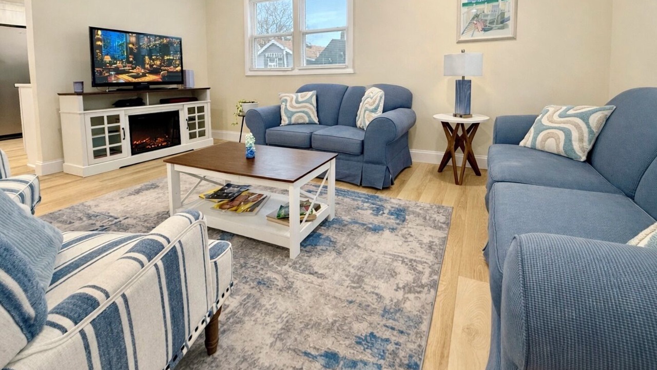 Photo of Livingroom in Keansburg