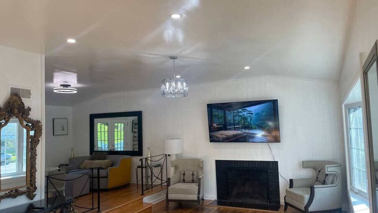 Photo of Livingroom in White Oak
