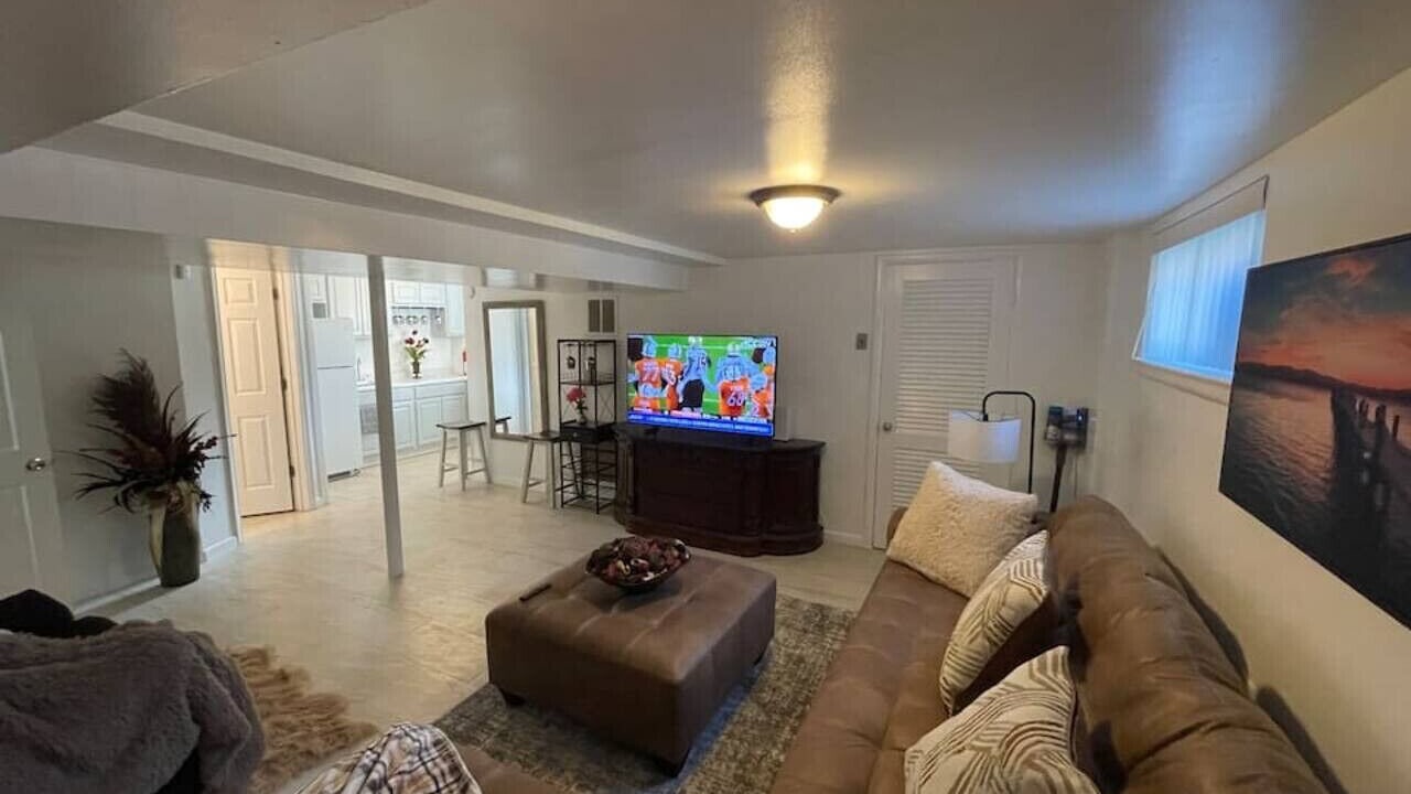 Photo of Livingroom in White Oak