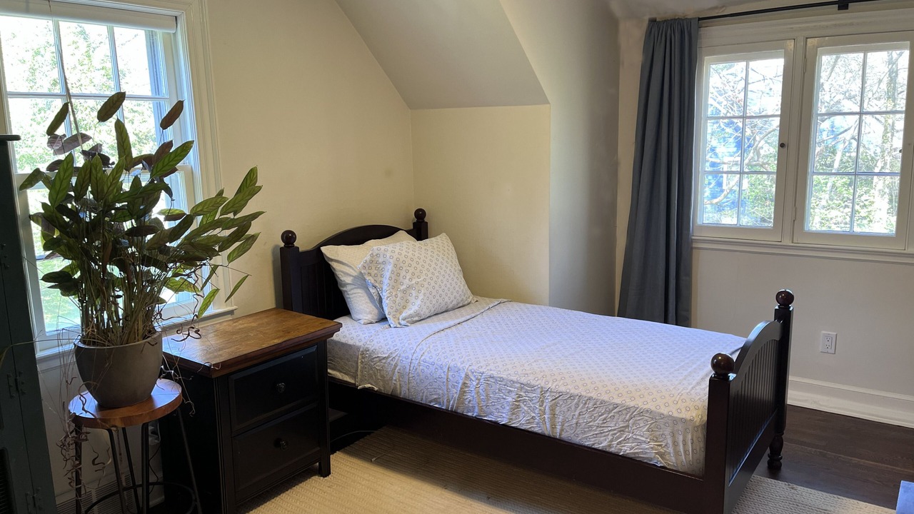 Photo of Bedroom in Princeton