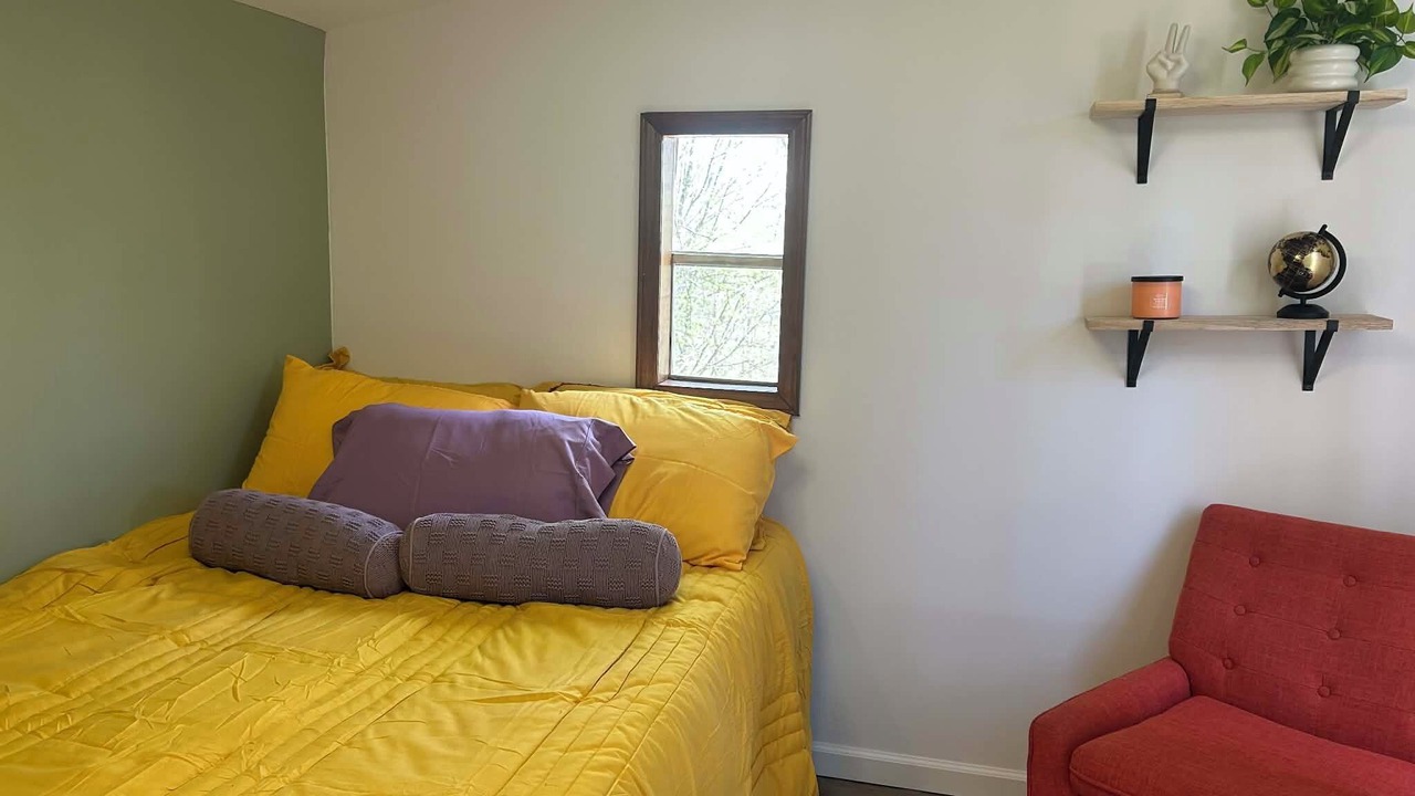 Photo of Bedroom in Mountain City