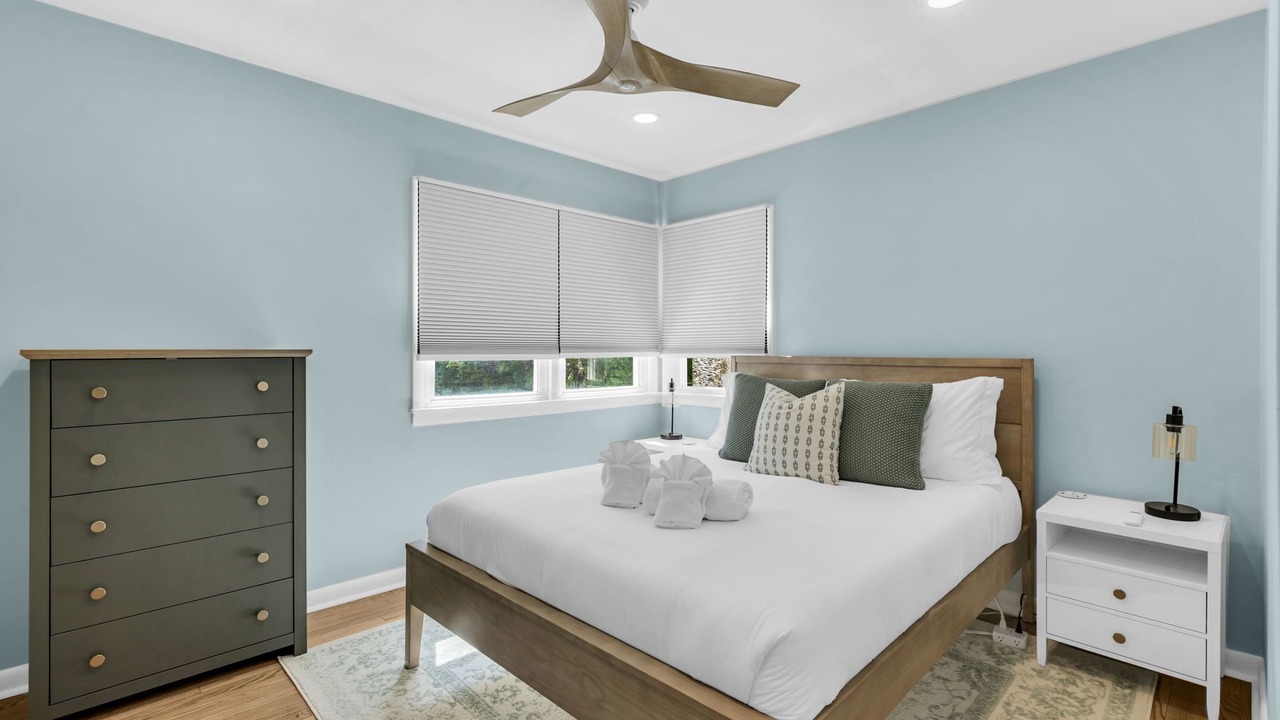 Photo of Bedroom in Bradley Beach