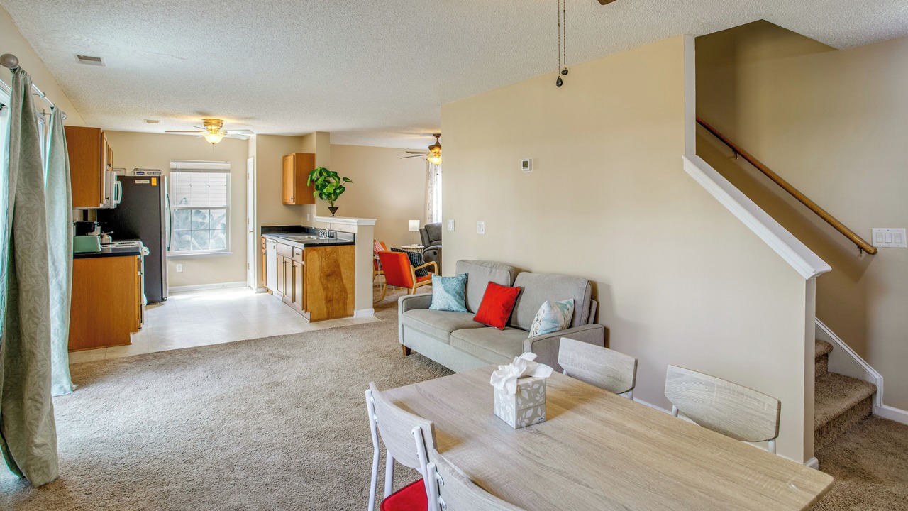 Photo of Livingroom in Blythewood