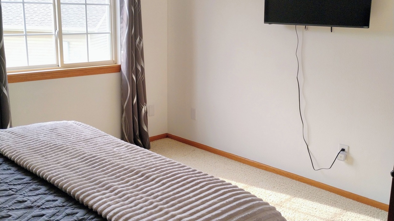 Photo of Bedroom in Indianola