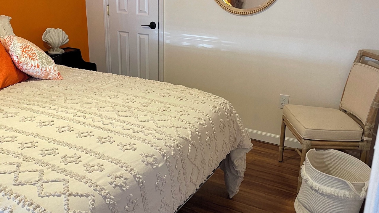 Photo of Bedroom in New Monmouth