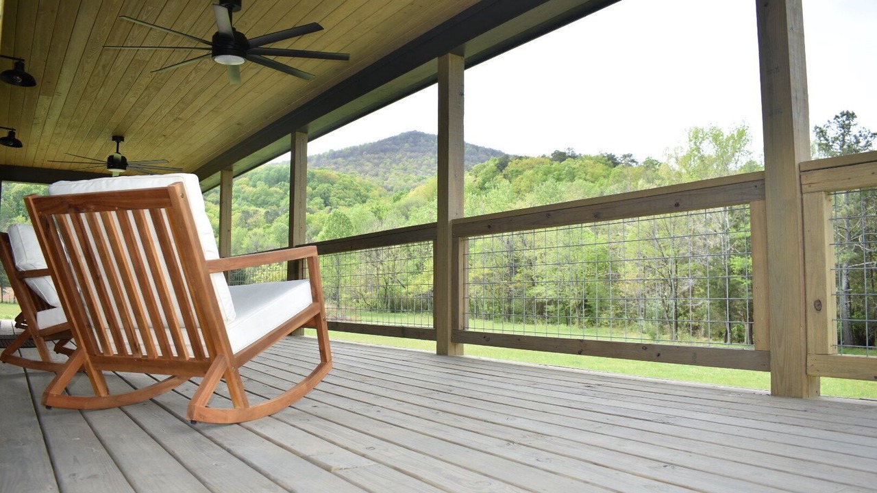 Photo of Patio Balcony in Chickamauga