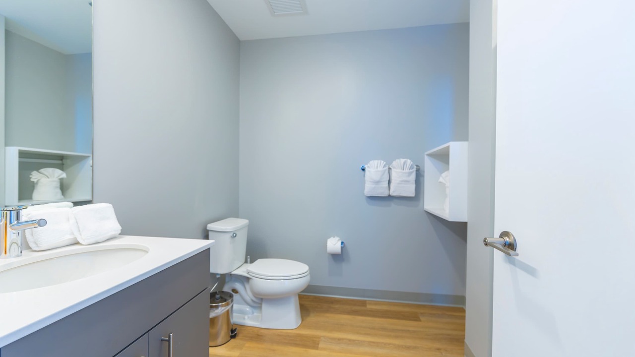 Photo of Bathroom in River North