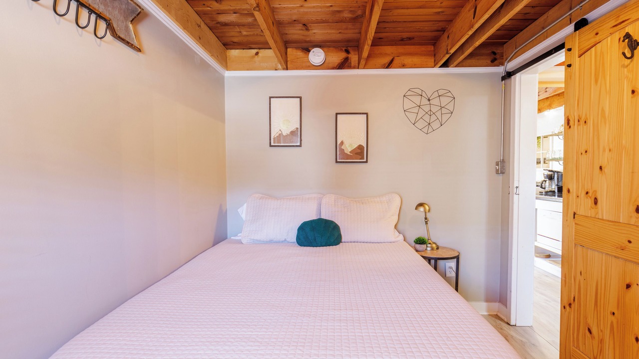 Photo of Bedroom in Rehoboth by the Sea