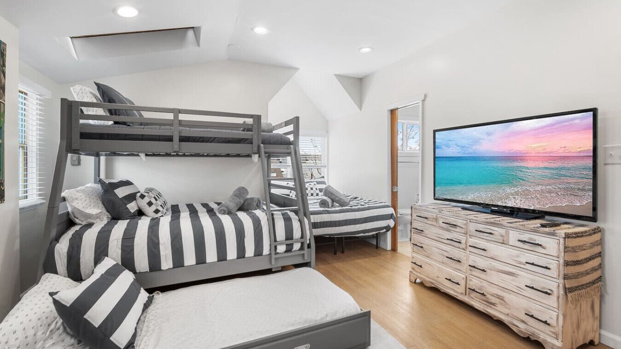 Photo of Bedroom in Ventnor City