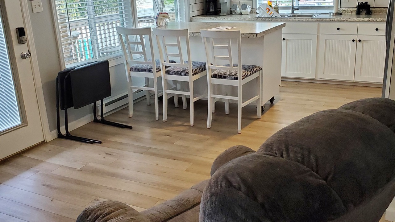 Photo of Livingroom in White Lake