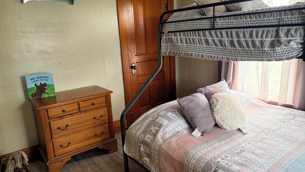 Photo of Bedroom in Pella