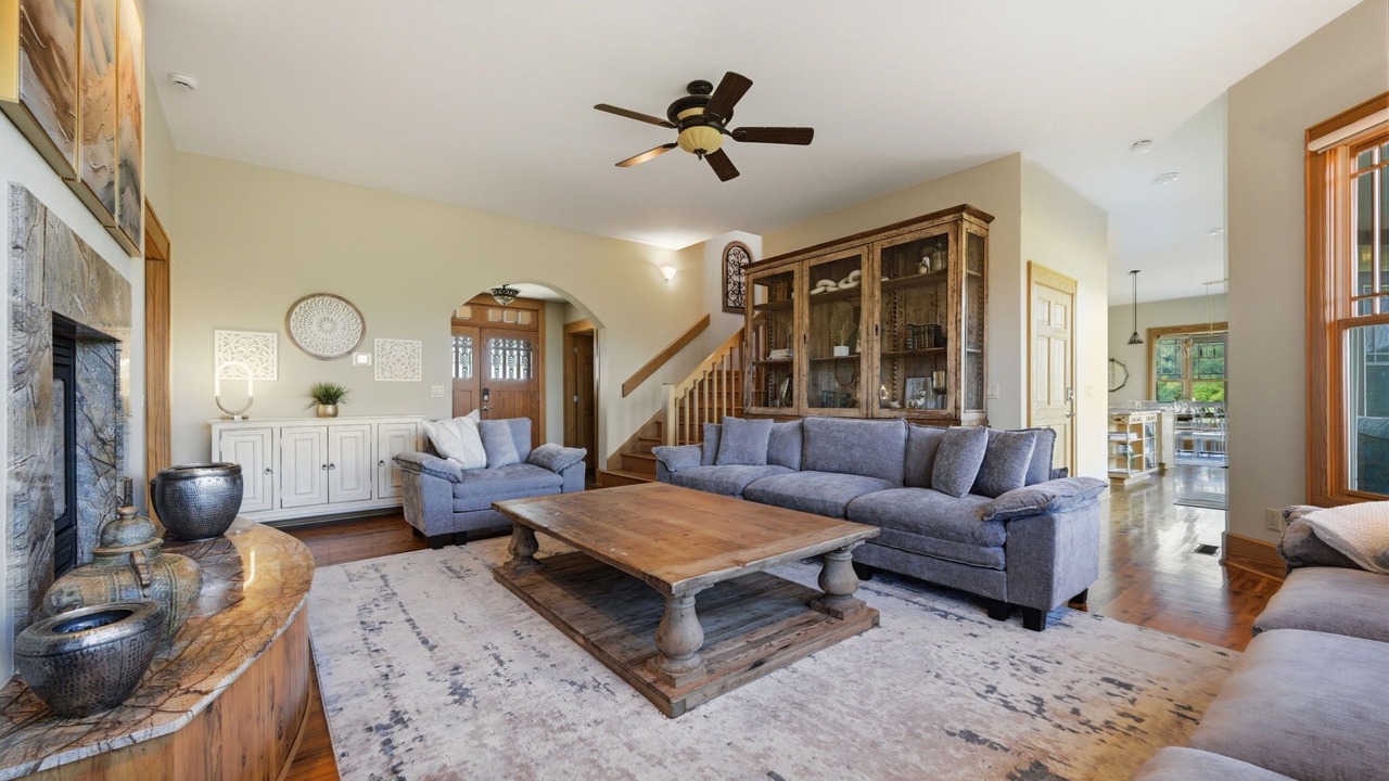 Photo of Livingroom in Butler
