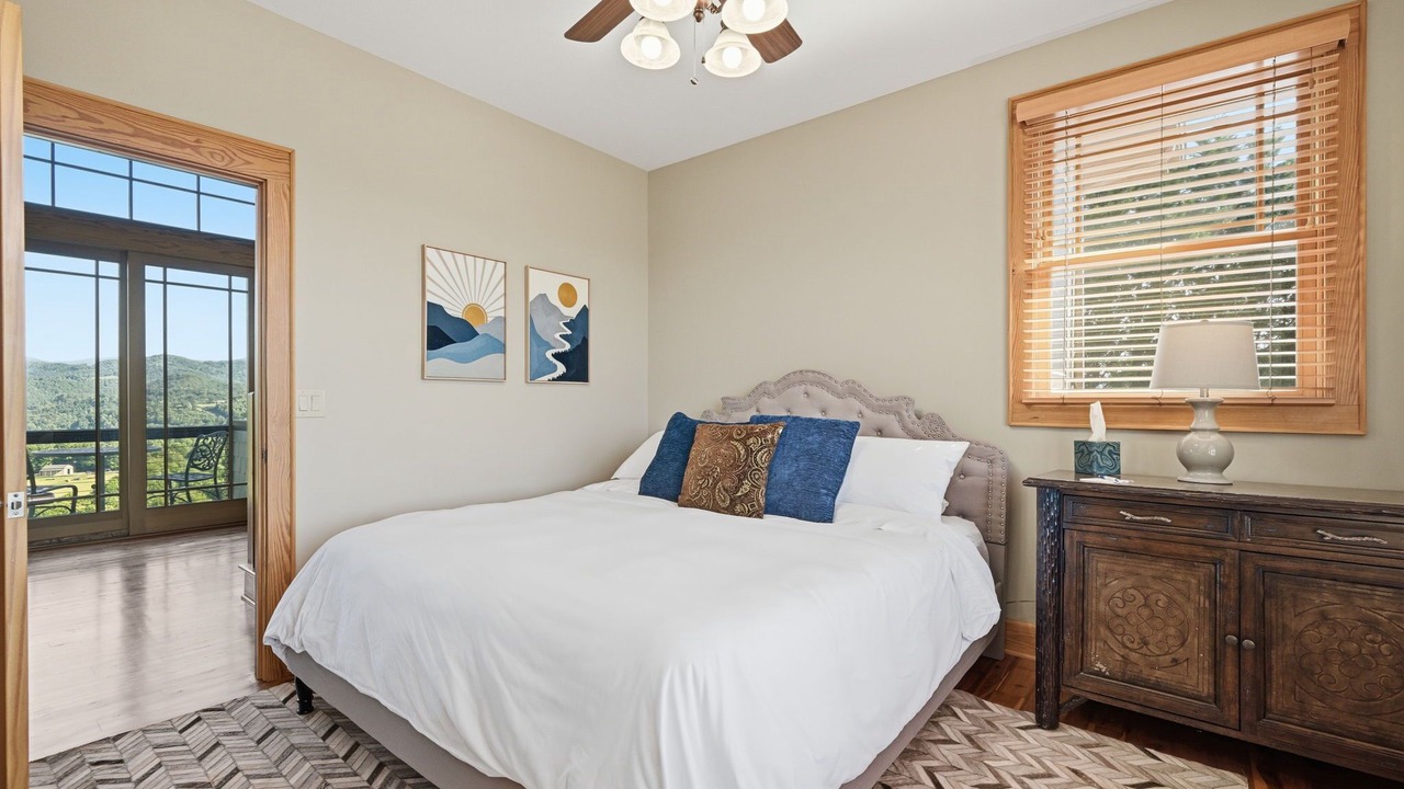 Photo of Bedroom in Butler
