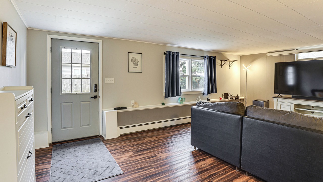 Photo of Livingroom in Madison