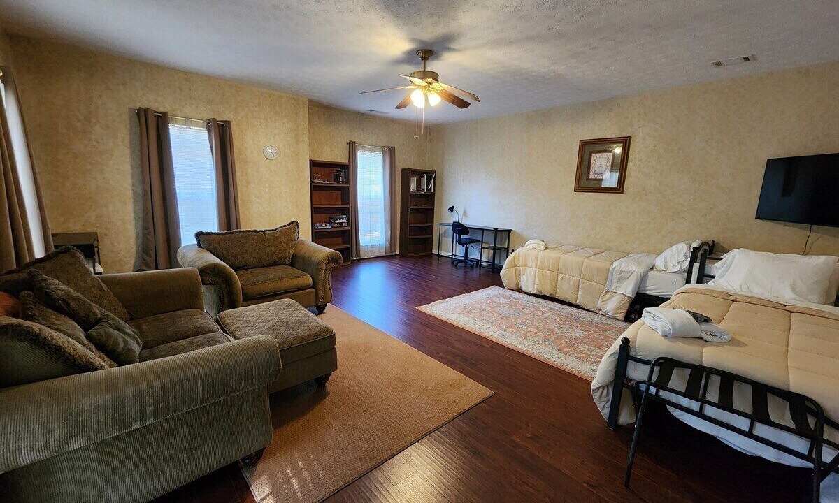 Photo of Bedroom in Canton