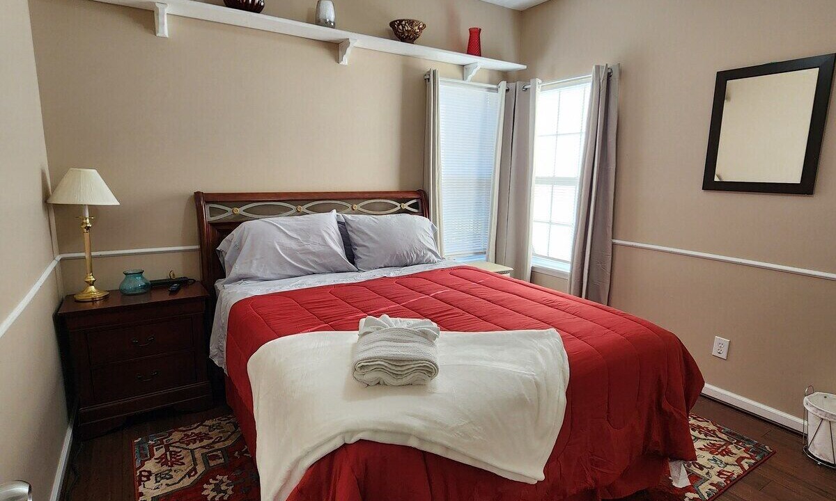 Photo of Bedroom in Canton