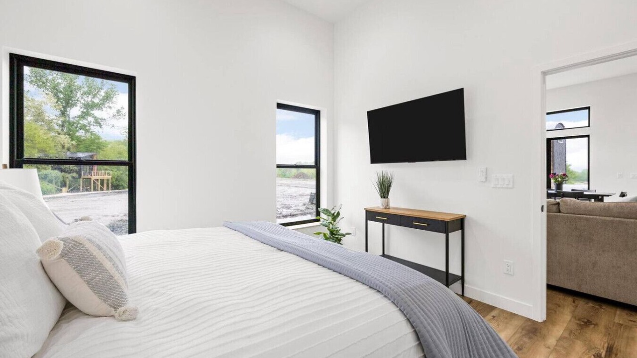 Photo of Bedroom in Oakdale