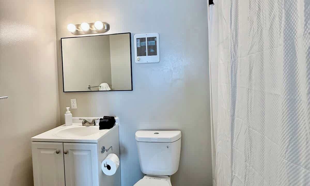 Photo of Bathroom in North Central Omaha