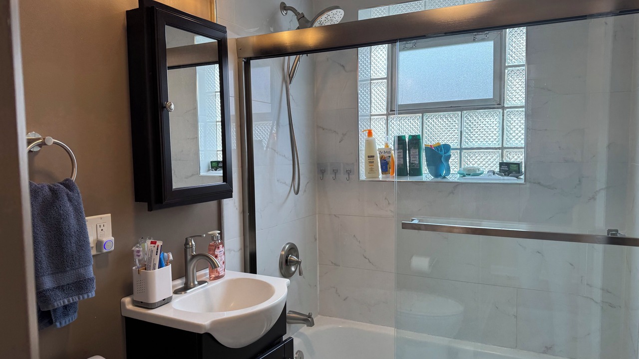 Photo of Bathroom in Skokie