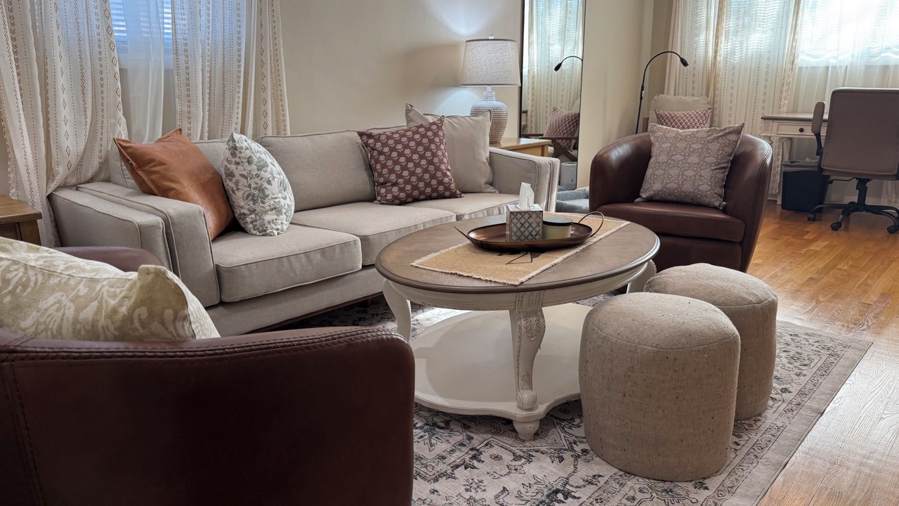 Photo of Livingroom in Skokie