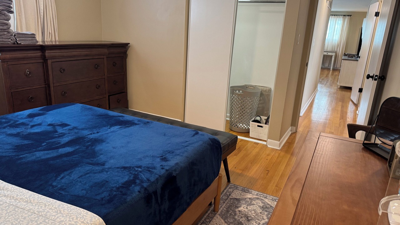 Photo of Bedroom in Skokie