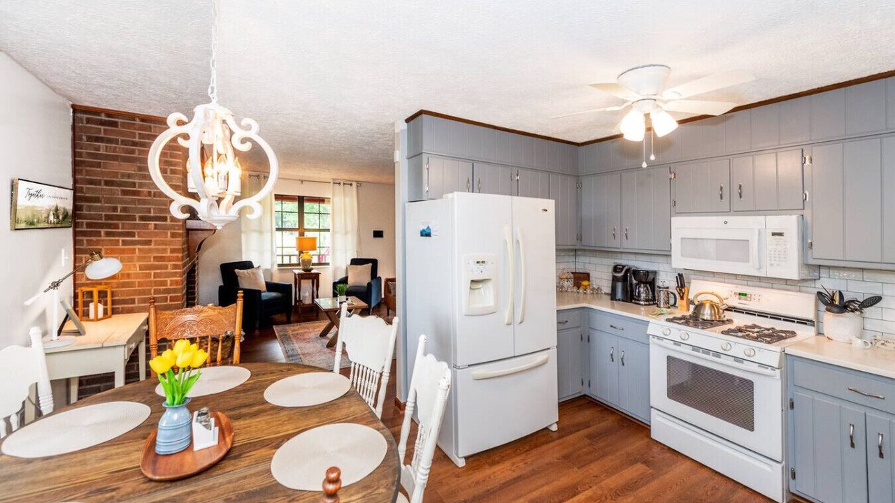 Photo of Kitchen in Eagleton Village
