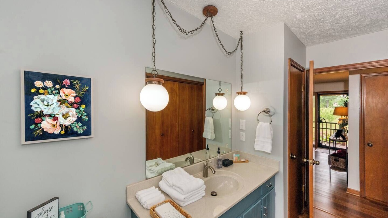 Photo of Bathroom in Eagleton Village