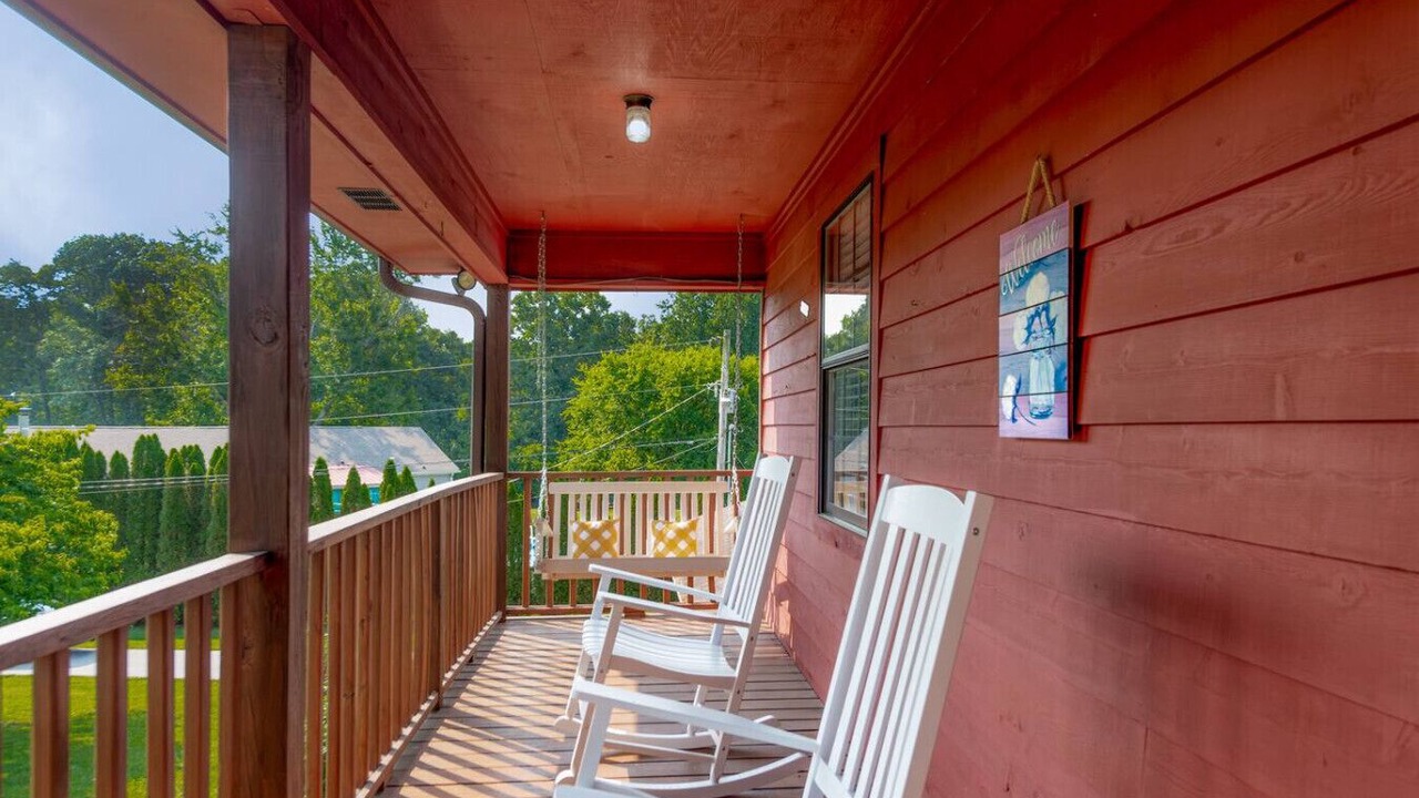 Photo of Outdoor in Eagleton Village