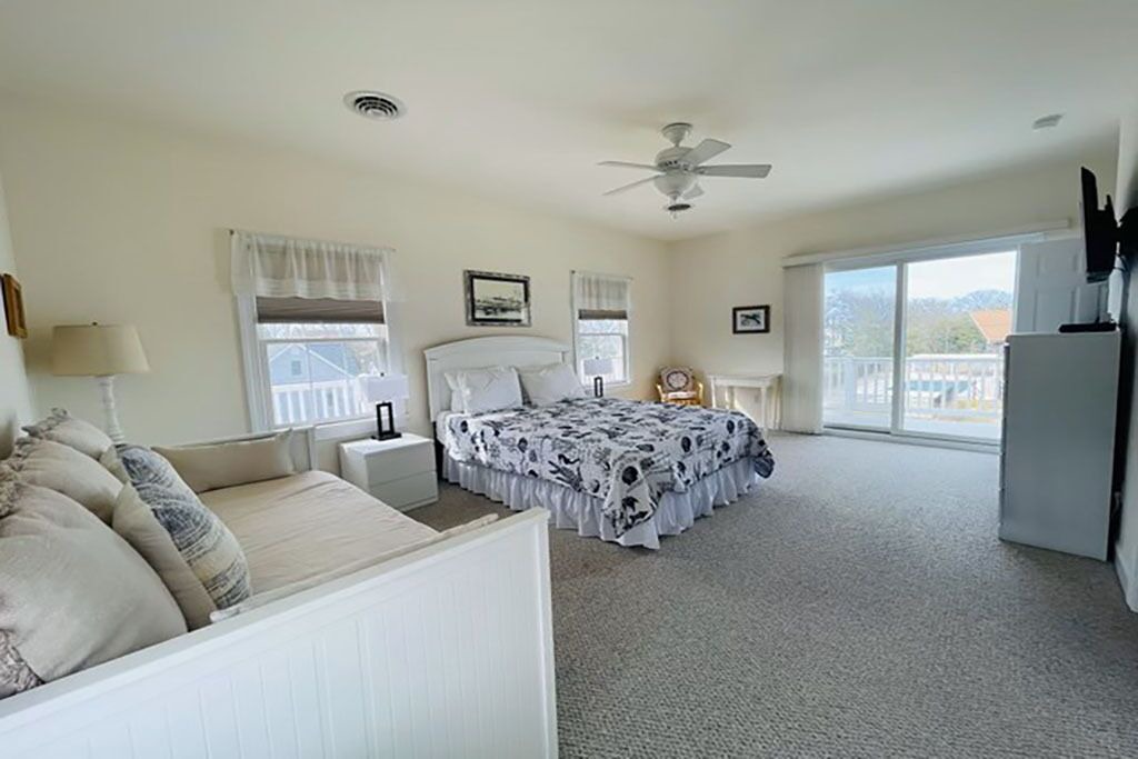 Photo of Bedroom in Town Bank