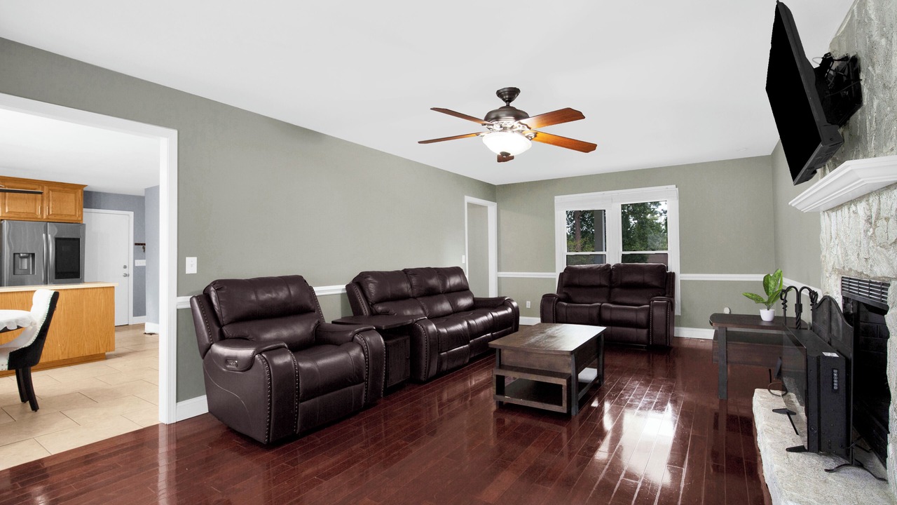 Photo of Livingroom in Fayetteville