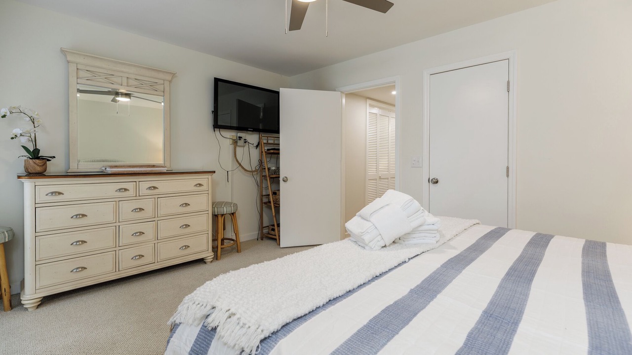 Photo of Bedroom in Palmetto Dunes
