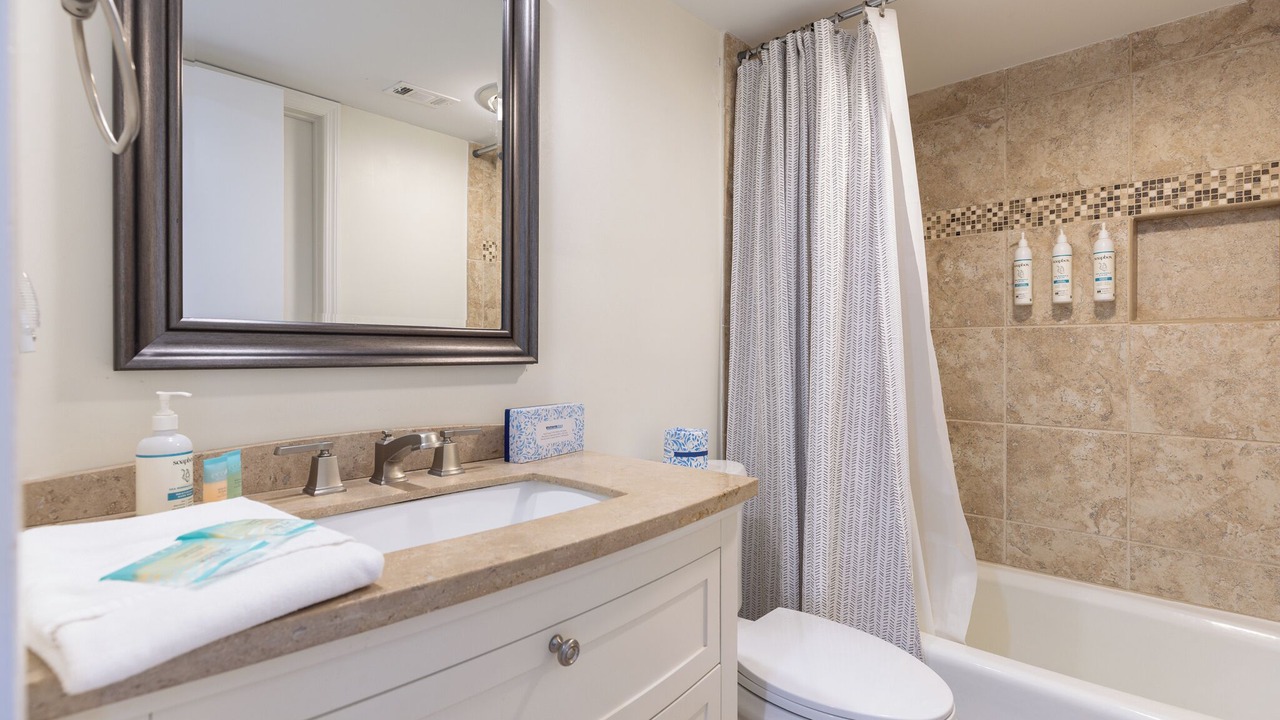 Photo of Bathroom in Palmetto Dunes
