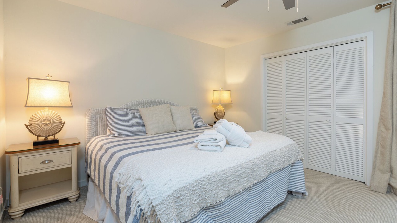 Photo of Bedroom in Palmetto Dunes