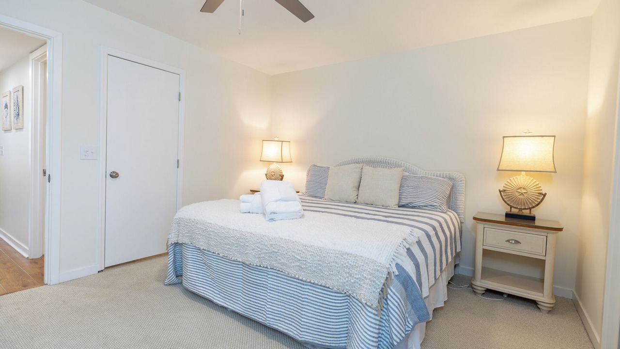 Photo of Bedroom in Palmetto Dunes