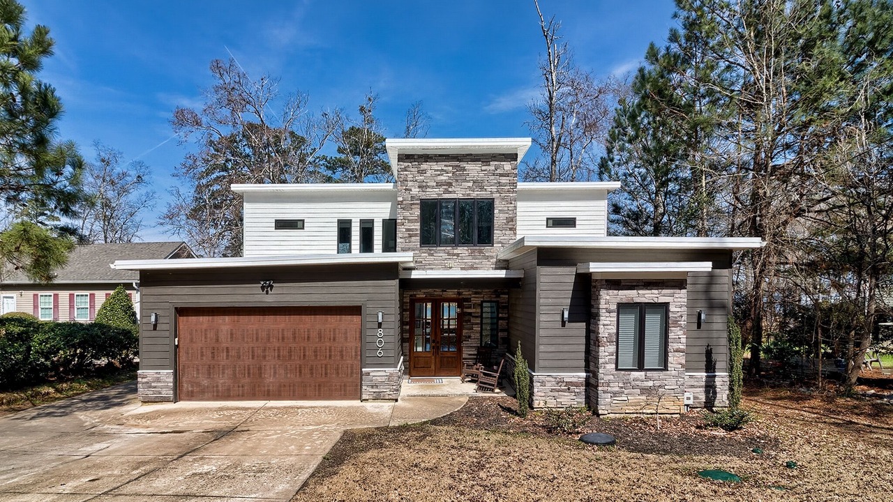 Photo of Outdoor in Chapin
