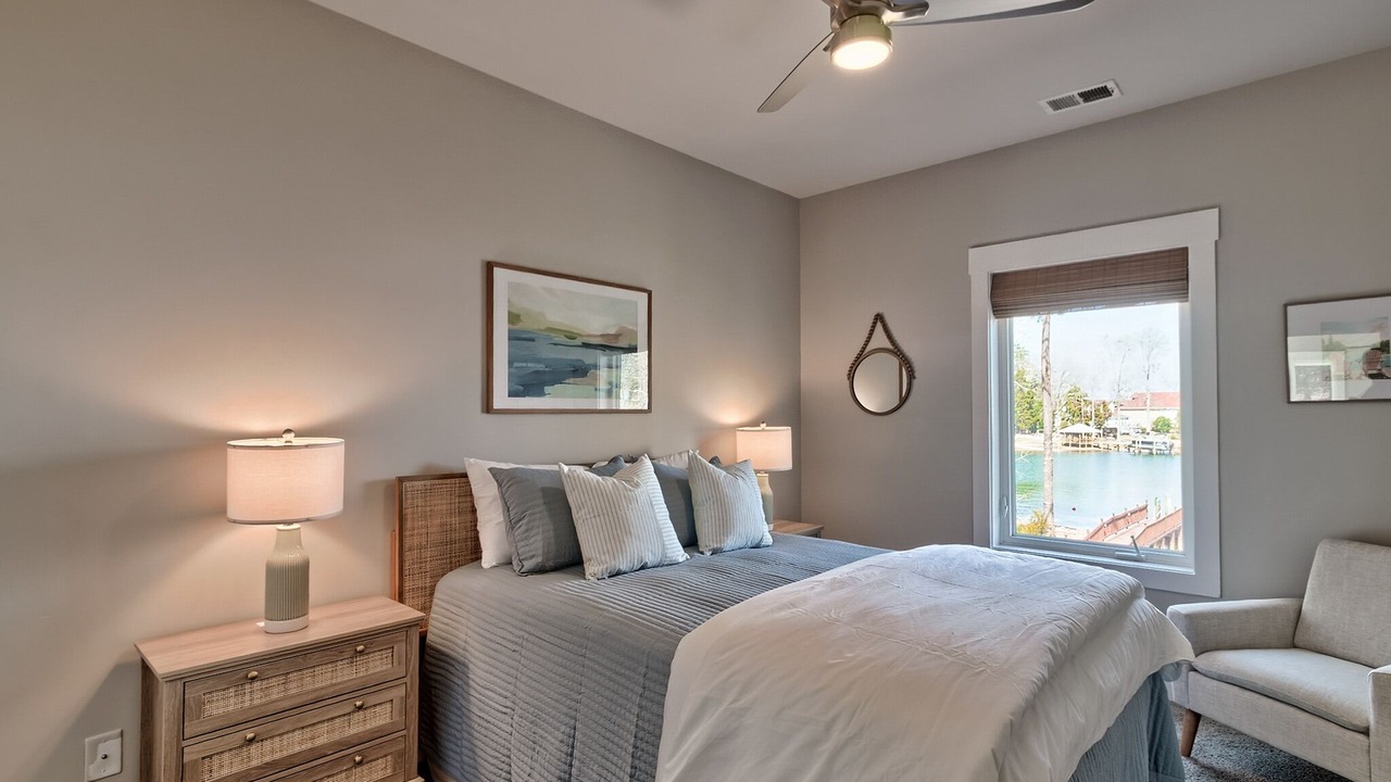 Photo of Bedroom in Chapin