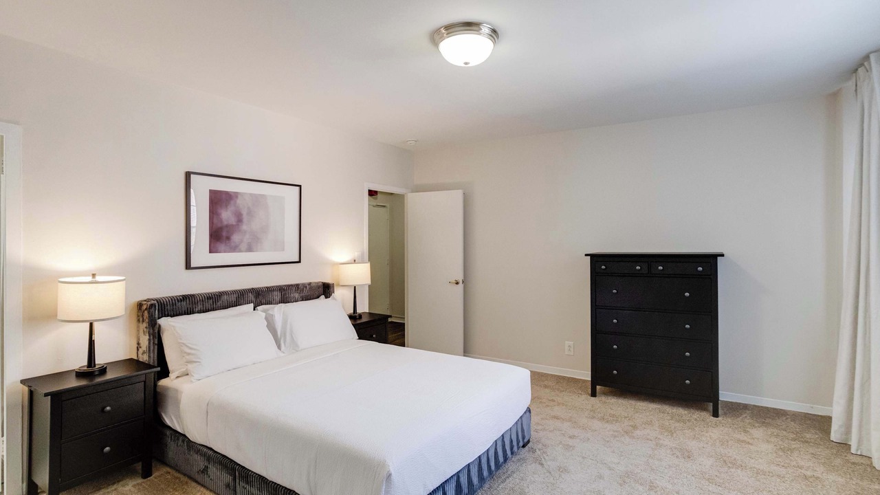 Photo of Bedroom in Downtown Baltimore